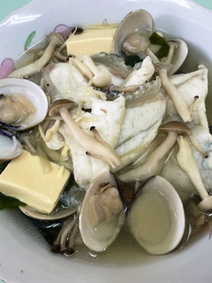 龍膽石斑蛤蜊湯 的食譜成品照片