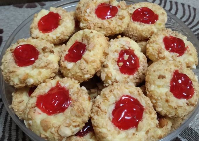 Strawberry Thumbprint Cookies