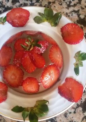 Une photo de Dôme aux fraises