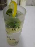 Virgin mojito