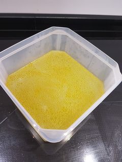 Una foto de Caldo de pollo casero