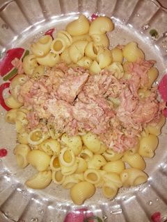Una foto de Pasta con atún
