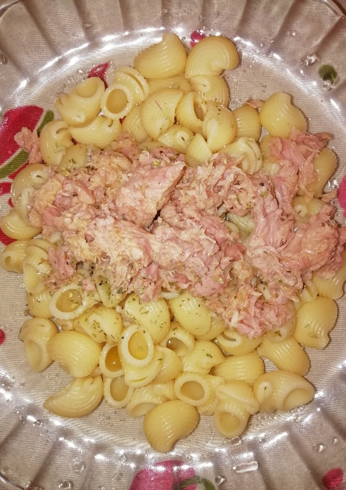 Una foto de Pasta con atún
