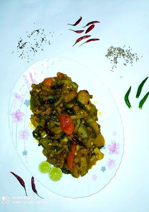 লাবড়া রেসিপির প্রধান ছবি