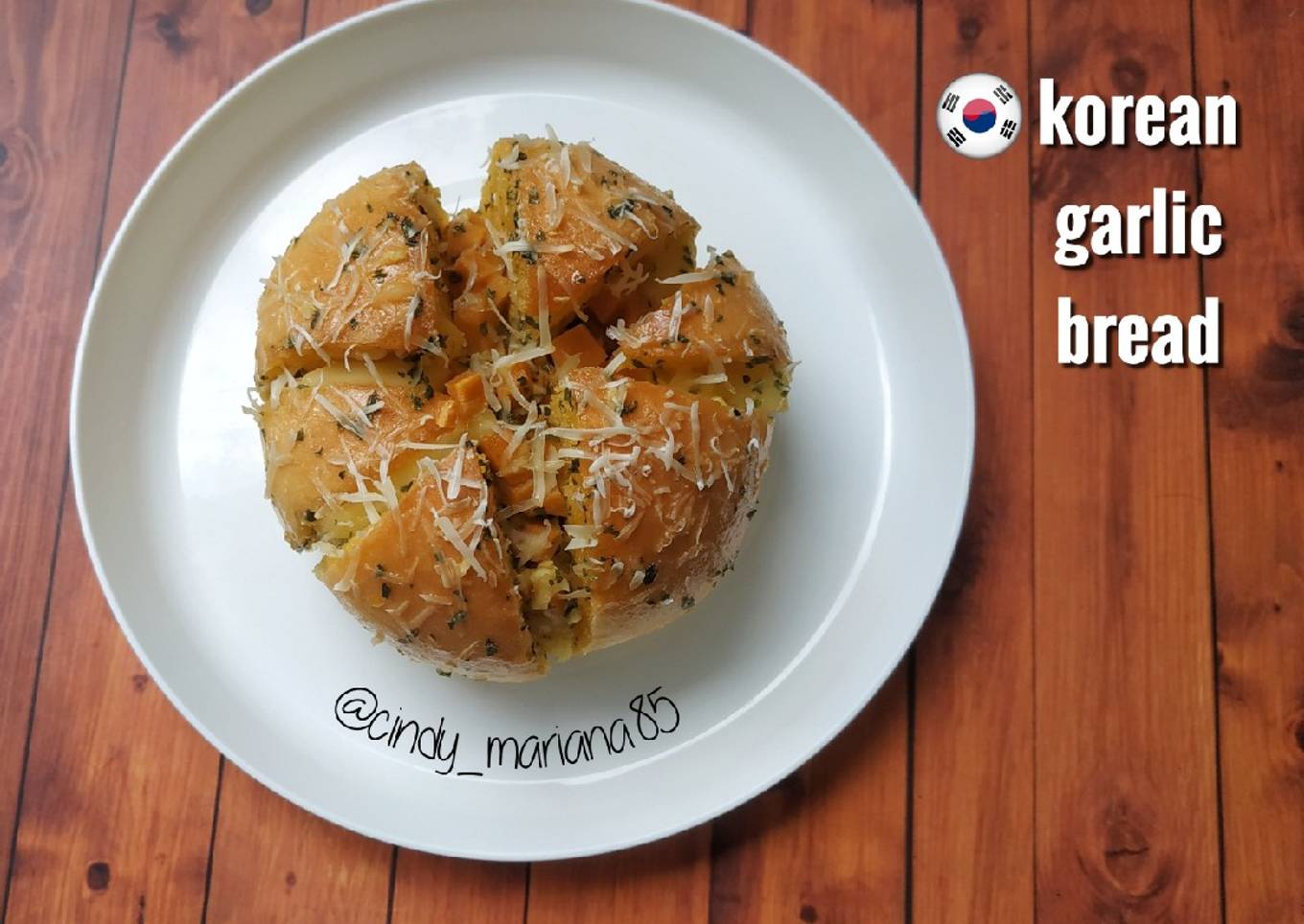 Korean Garlic Bread