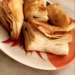 A picture of Puff pastry.