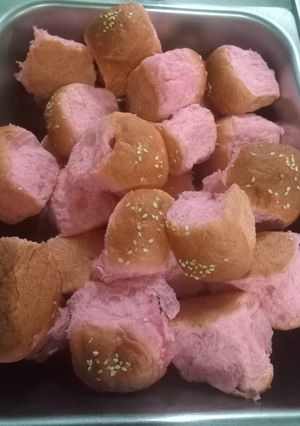 Gambar Roti strawberry Madeeha