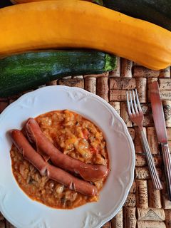 Glutén-, tej- és tojásmentes lecsós cukkinifőzelék recept fotója