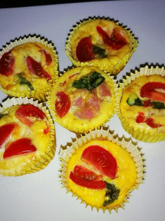 Tojás muffin 🍅🌶️🥓 recept fotója