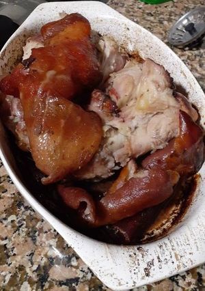 Una foto de Codillo especiado al horno