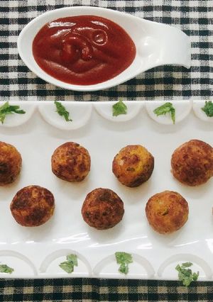 A picture of Mini bread rolls.