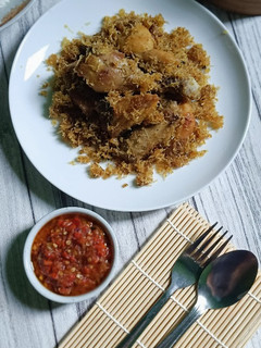 Foto resep Ayam goreng serundeng kelapa