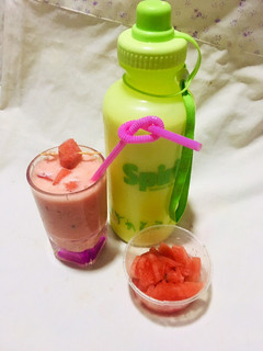 A picture of Water melon smoothie🍉🥛.