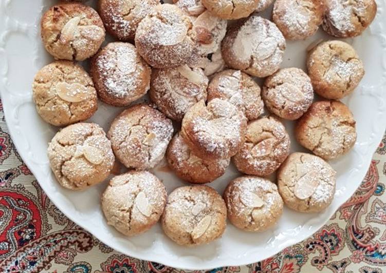 Recipe of Quick Almond cookies