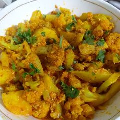 A picture of Cauliflower curry.