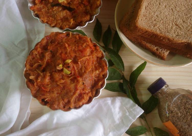 Bread tomato upma