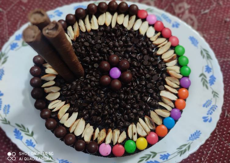 How to Cook Yummy Choco,Parle G Biscuits and Almonds Cake