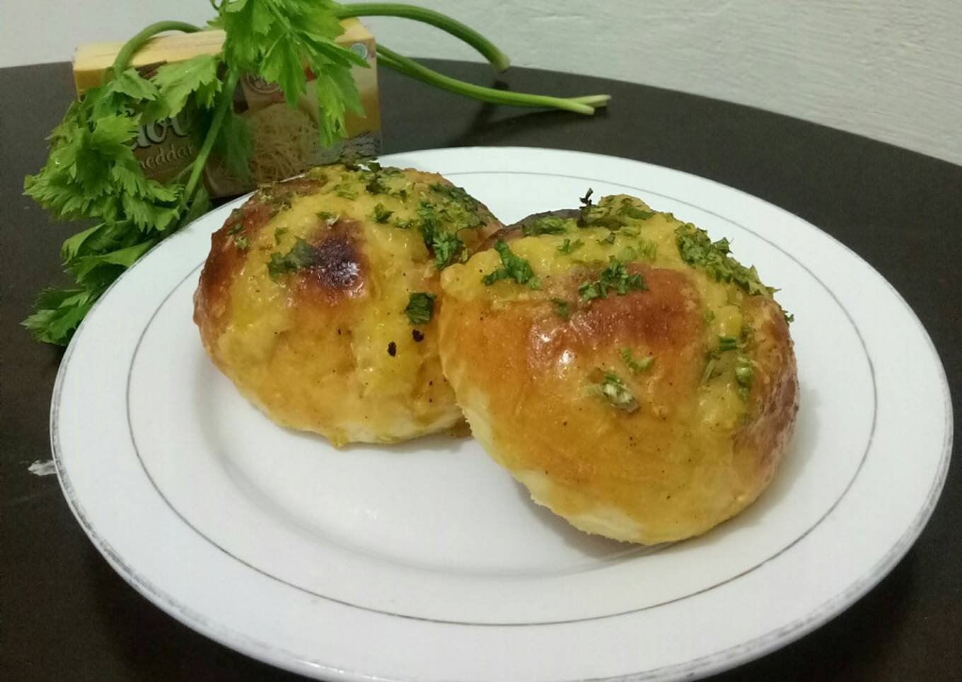 Korean garlic cheese bread