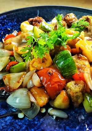 Hình của món Sườn xào chua ngọt kiểu Hoa.