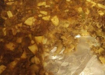 How to Recipe Delicious Apple Sausage Pecan Dressing
