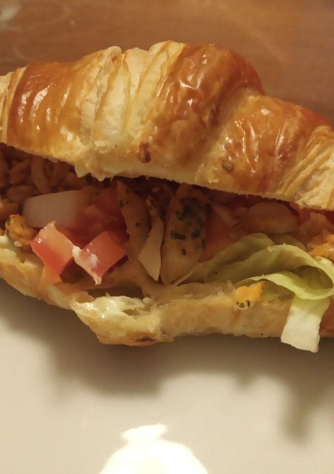 Una foto de Croissant relleno
