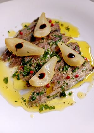 Foto di Alici Marinate con Pere Confit e Pepe Rosa