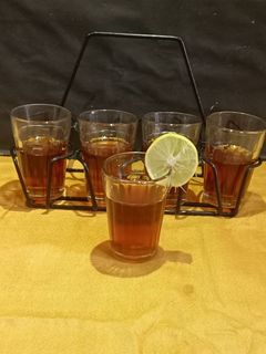 জিঞ্জার হানি লেমন টী (Ginger honey lemon tea recipe in Bengali) রেসিপির প্রধান ছবি