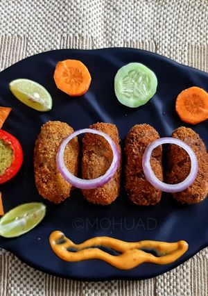 ব্রেড  ক্রাম্ব  রোল (Bread crumb roll recipe in Bengali) রেসিপির প্রধান ছবি