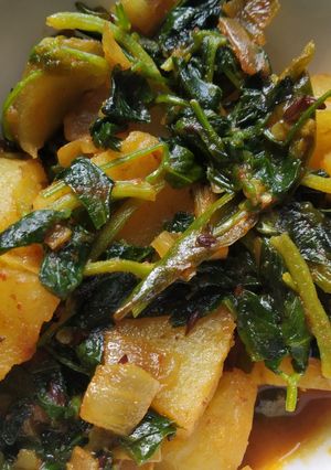 আলু মেথির সবজি (alu methi sabji recipe in Bengali) রেসিপির প্রধান ছবি