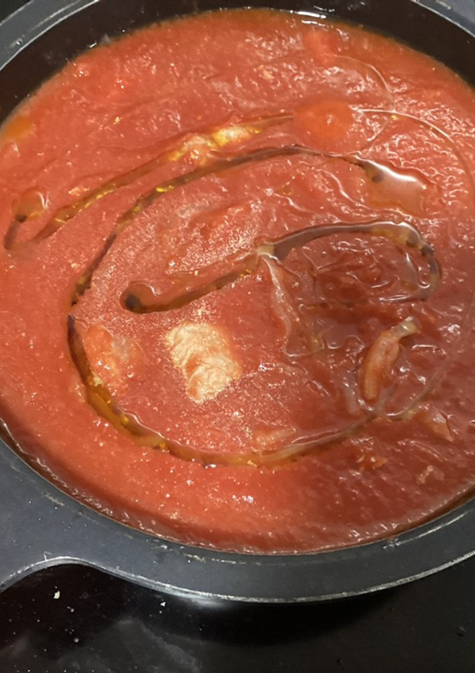 Una foto de Carne con tomate