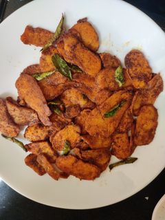 சேப்பங்கிழங்கு வறுவல் (Seppankilanku varuval recipe in tamil) செய்முறை முக்கிய புகைப்படம்