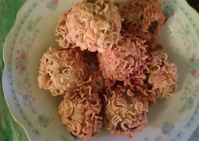 Resep Bola Bola Rambutan Supermi Isi Telur Puyuh Oleh Yuli Marlina Cookpad