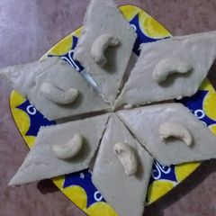 A picture of Kaju katli.