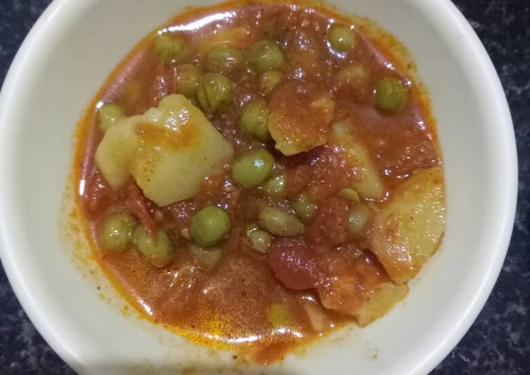 Simple Way to Prepare Favorite Aloo matar