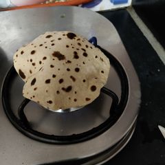 A picture of Roti.