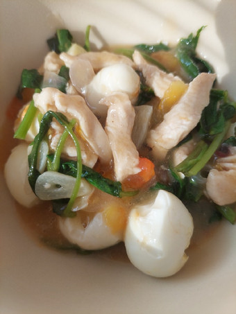 Resep Tumis kangkung ayam yang Menggugah Selera