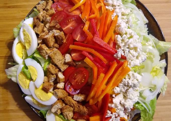 Steps to Prepare Super Quick Homemade Vegetarian Chicken Cobb Salad