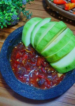Foto resep Rujak Mangga Kiojay