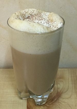 A picture of Pumpkin spice latte (Starbucks special).