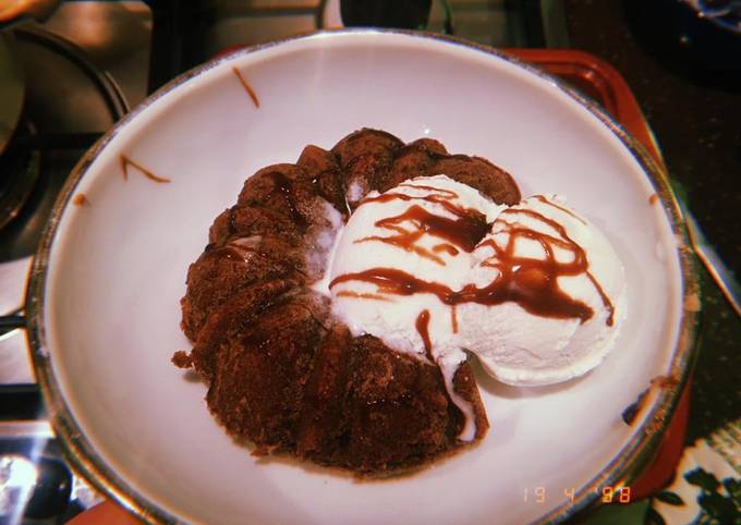 Molten lava cake recipe