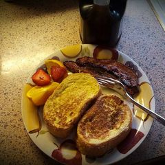 A picture of Stuffed French Toast.