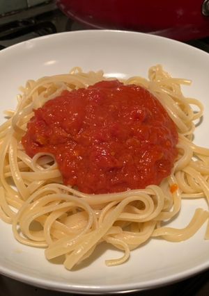 A picture of Simple Tomato Pasta Sauce.