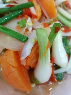 รูปของ ยำไข่แดง