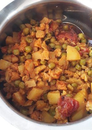 A picture of Cauliflower sabji.