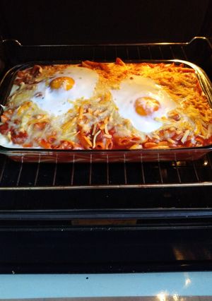 Una foto de Macarrones gratinados con queso y huevo