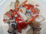 Una foto de lomo con champiñones portobello