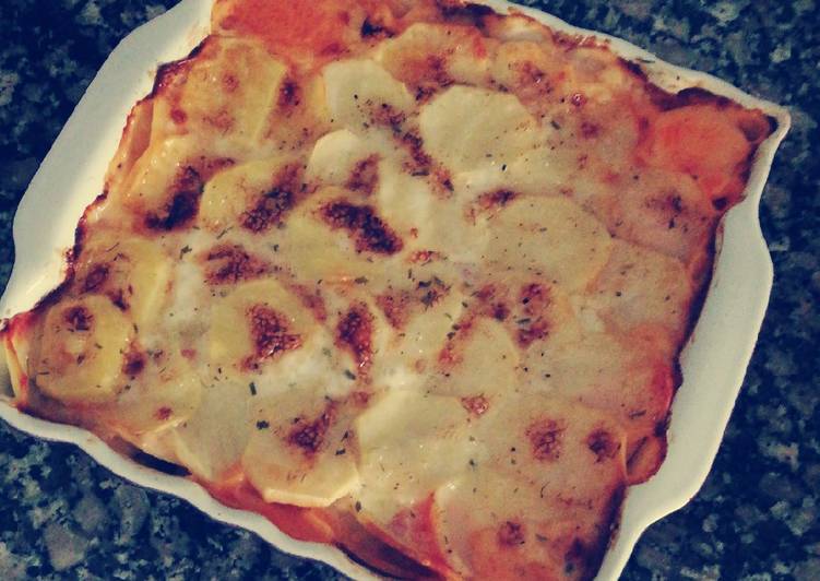 Pastel de carne y patatas
