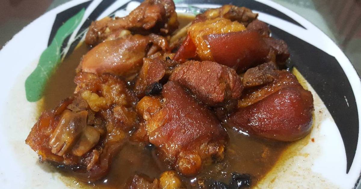 Resep Lo tu kha (kaki babi kecap) oleh Aiphin Huang - Cookpad