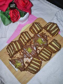 صورة لوصفة كيك بالشكولاطة بدون فرن و شكل راقي 🍫