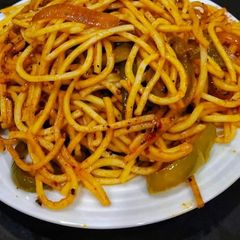 A picture of Noodles.